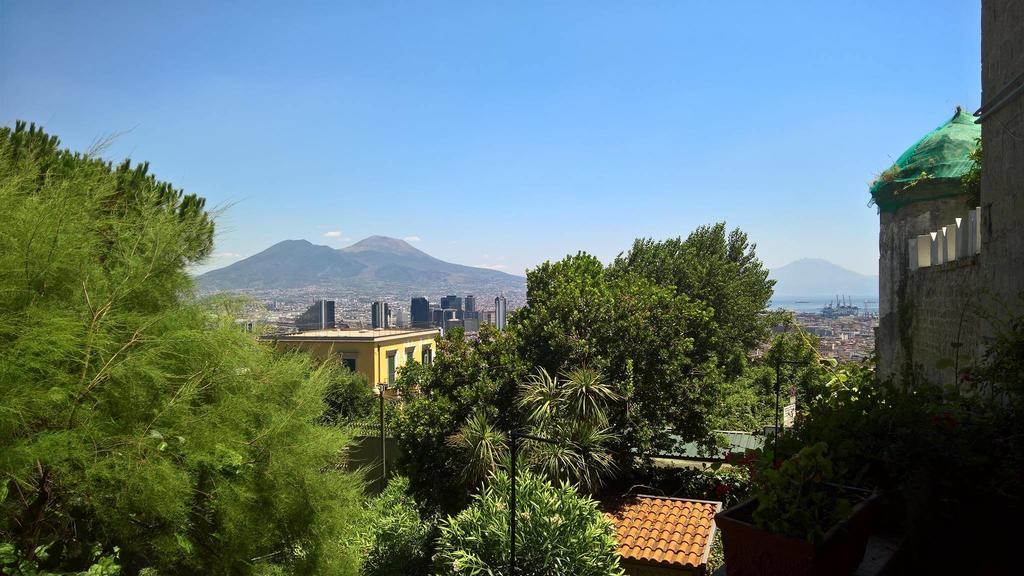 La Torre Di Ro Bed and Breakfast Napels Buitenkant foto